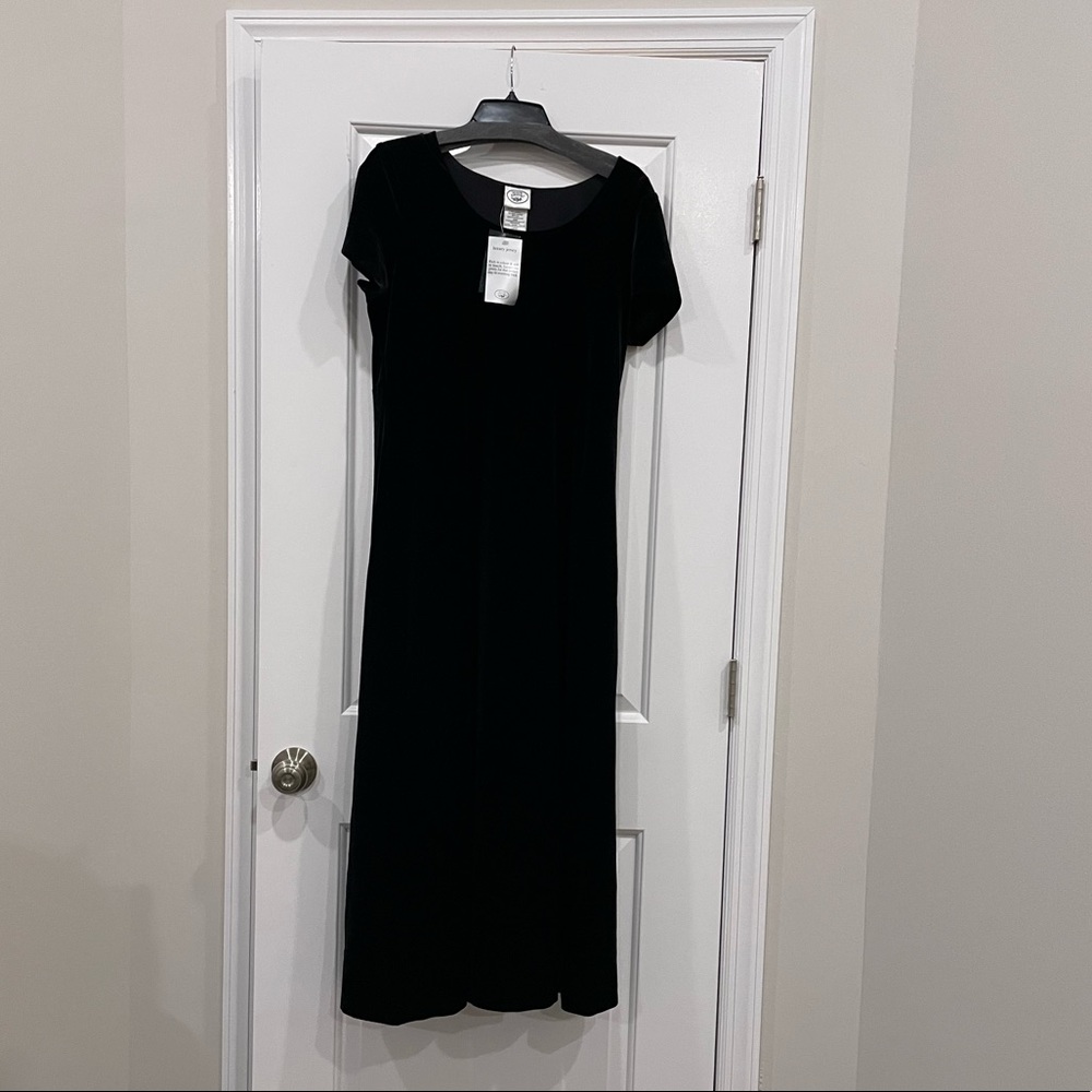 Laura Ashley luxury Jersey Black Dress